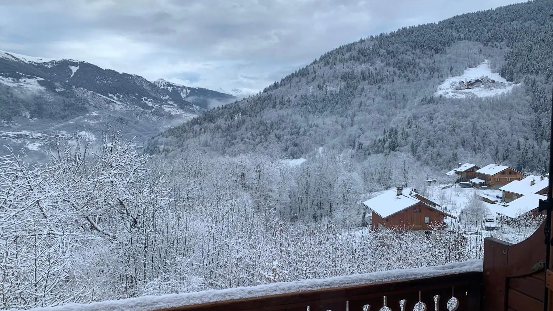 Duplex Lumineux 2 Chambres 7 Personnes A Meribel Les Allues - Chalet Les Jardins Sauvages Франция